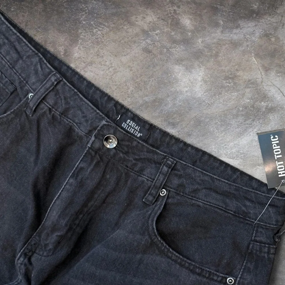 Social Collision Super Baggy Jeans